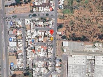 Venta de casa en Av. Los Almendros, Nuevo León