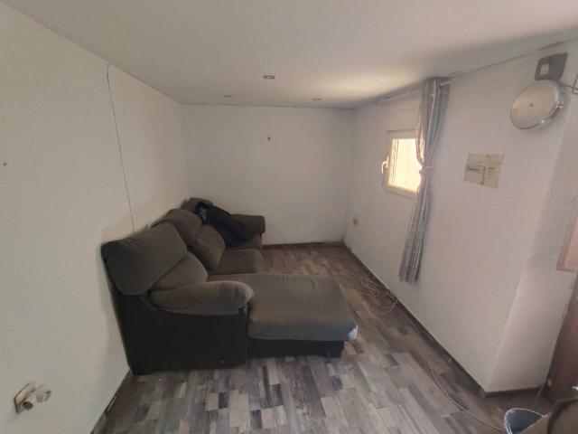 VENTA DE CASA EN ALBUÑAN