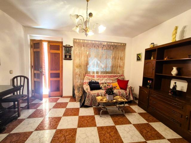 Venta de Casa en Algarinejo