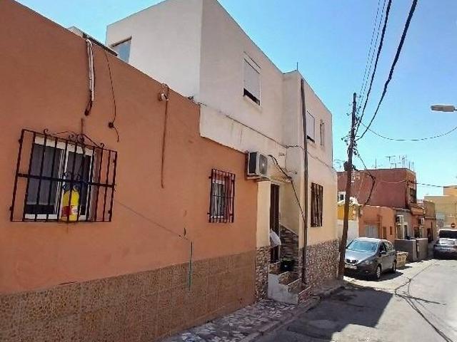 Venta de Casa en Almería