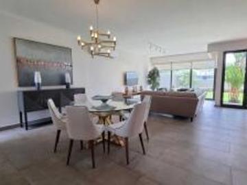 Venta de Casa en Altos de Panamá CDY23*5202