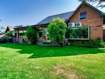 Venta de casa en Álvaro Casanova, Las Pircas, Peñalolén