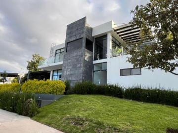 Venta de Casa en Antalia Ambar Zibata Queretaro