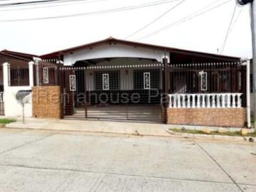 Venta de Casa en Arraijan 25GB9317