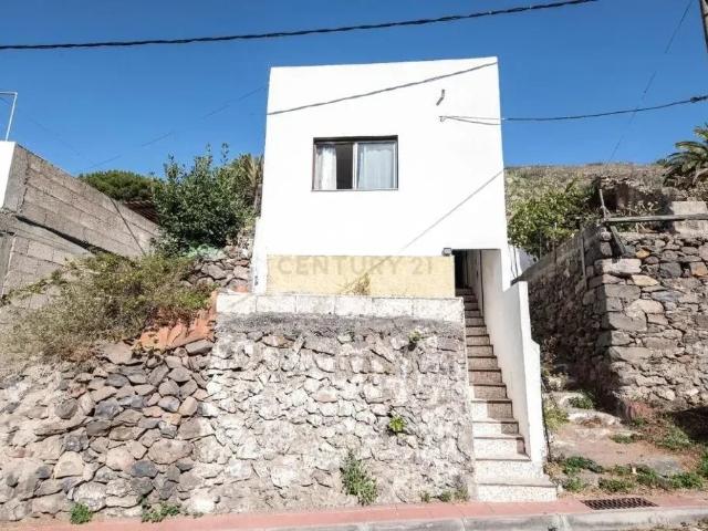 VENTA DE CASA EN ARURE LA GOMERA