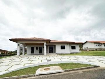 Venta de casa en Boquete Canyon Village, Boquete