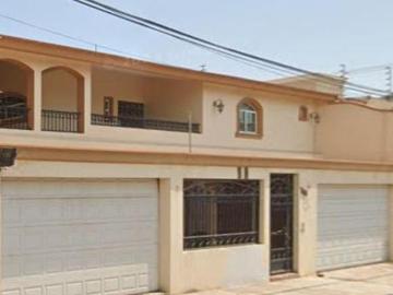 VENTA DE CASA EN CULIACAN DE ROSALES, MANASLU, RINCON DEL HUMAYA, SINALOA