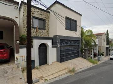 VENTA DE CASA EN CUMBRES, MONTERREY, NUEVO LEÓN