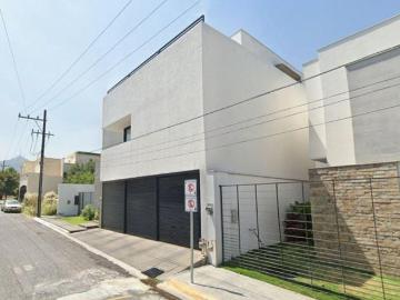 VENTA DE CASA EN CALLE Calle Montes Altos 508 Col. Residencial San Agustín 2do Sector NUEVO LEON