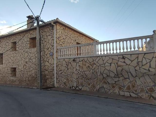 VENTA DE CASA EN CASTILLÉJAR GRANADA
