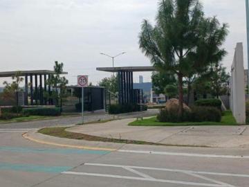 VENTA DE CASA EN CAPITAL NORTE, CONDOMINIO GALARZA
