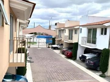 VENTA DE CASA EN CHULULA PUEBLA COL BARRIO DE JESÚS TLATEMPA