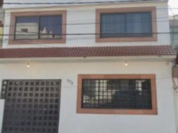 VENTA DE CASA EN CIUDAD DE MEXICO IZTACALCO VIADUCTO PIEDAD ALBINO GARCIA