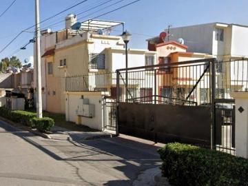 Venta de casa en Col. Urbi Villa del Campo Tecámac, Estado de México