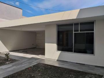 VENTA DE CASA EN COL. CAZONES POZA RICA VER