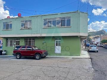 Venta de Casa en Col. Centro de Hgo. del Parral,Marrod