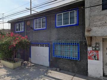 VENTA DE CASA EN COL.MAGDALENA DE LOS REYES, LOS REYES ACAQUILPAN, ESTADO DE MEXICO