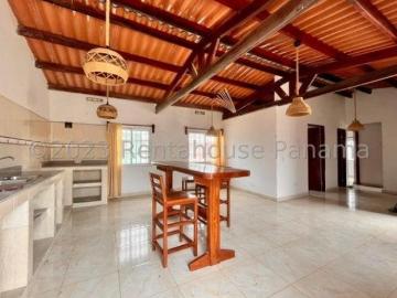 Venta de Casa en Colon 25GB7605