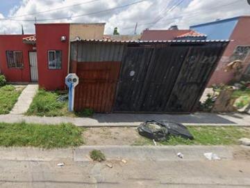 VENTA DE CASA EN COLONIA HACIENDA DE SANTA FE TLAJOMULCO DE ZUÑIGA JALISCO