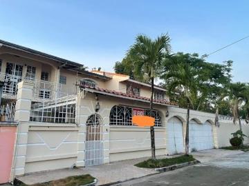 VENTA DE CASA EN COLINAS DEL GOLF, BRISAS DEL GOLF, COD CA