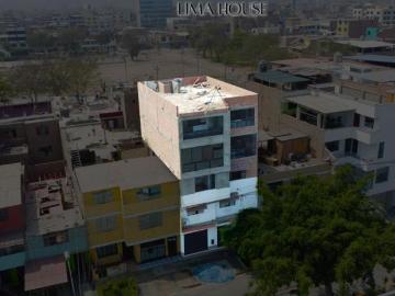 VENTA DE CASA EN COMAS