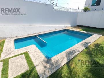 Venta de casa en condominio, Col. Los Presidentes, Temixco, Morelos…Clave 6129
