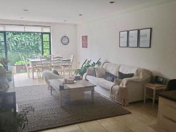 Venta de Casa en Condominio en Bosques de Las Lomas