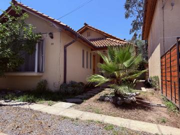 Venta de casa en condominio, potencial para ampliar