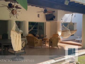 VENTA DE CASA EN COLINAS DE SANTA FE AL SUR DE CUERNAVACA