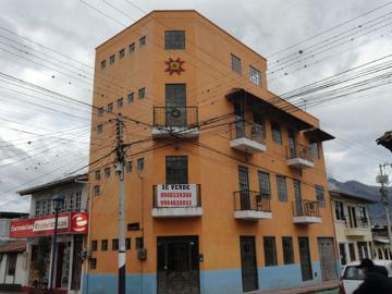 Venta de casa en Cotacachi, centro