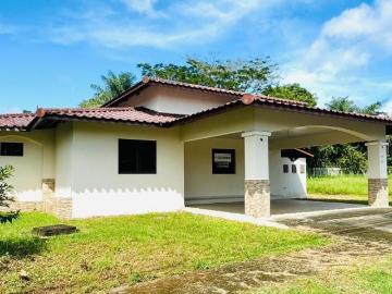 Venta de casa en David, Altos del Terronal