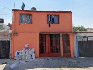 Venta de casa en Del Alamo 15, LOS REYES IXTACALA, TLALNEPANTLA DE BAZ