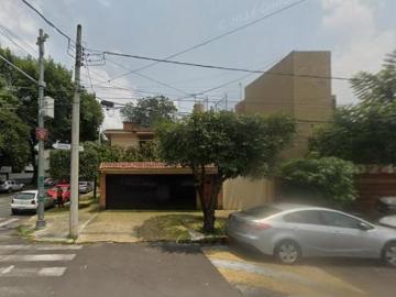 VENTA DE CASA EN DEL CARMEN COYOACAN CDMX