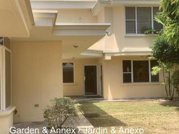 Venta de Casa oficina en Bella Vista El Cangrejo, 1,043m2