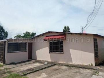 VENTA DE CASA EN EL EDEN, ARRAIJAN