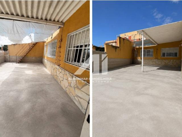 Venta de casa en El Ejido, Barrio Sur