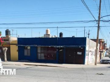 VENTA DE CASA EN ESQUINA, AV. CONSTITUCIÓN