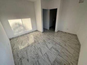 Venta de casa remodelada en esquina en Misión Fundadores