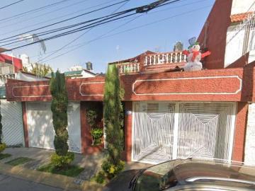 VENTA DE CASA EN ESTADO DE MEXICO BOSQUES DE ARAGON NETZAHUALCOYOTL