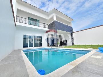 Venta de casa en fraccionamiento, Tequesquitengo, Morelos…Clave 4700