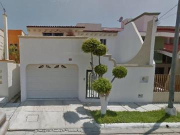 VENTA DE CASA EN FRACCIONAMIENTO LOMAS DE MAZATLAN MAZATLAN SINALOA