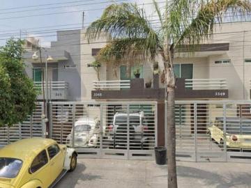 VENTA DE CASA EN GUADALAJARA COL VILLA VICENTE GUERRERO
