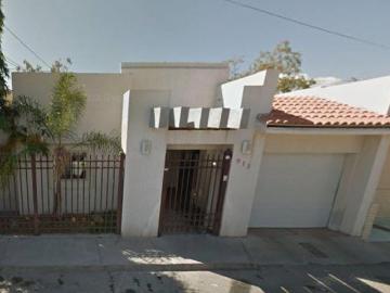 VENTA DE CASA EN GNACIO RAMIREZ CENTRO MEOQUI