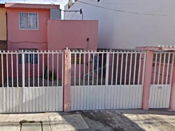 VENTA DE CASA EN HEROICA PUEBLA DE ZARAGOZA, PUEBLA