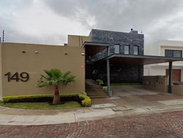 VENTA DE CASA EN JURIQUILLA, QUERETARO