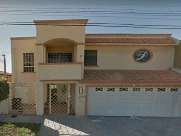 VENTA DE CASA EN JARDINES DE PLAYAS DE TIJUANA BAJA CALIFORNIA