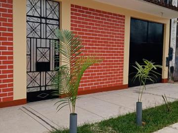 Venta de casa en Jirón Güeppi. Amplia, con huerta y excelente ubicaci