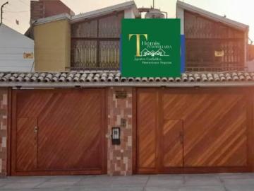 Venta de casa en la molina