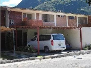 Venta de casa en La Alborada Taricá, Huaraz