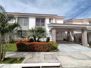 Venta de Casa en La Chorrera 25GB7661